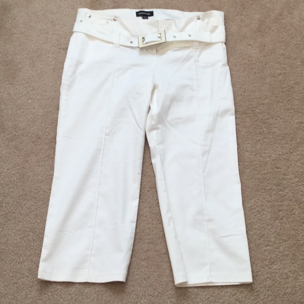 BeBe Capri Pants